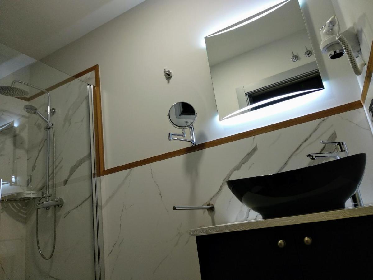 Hospital de Órbigo Hostal Canton Plaza מראה חיצוני תמונה